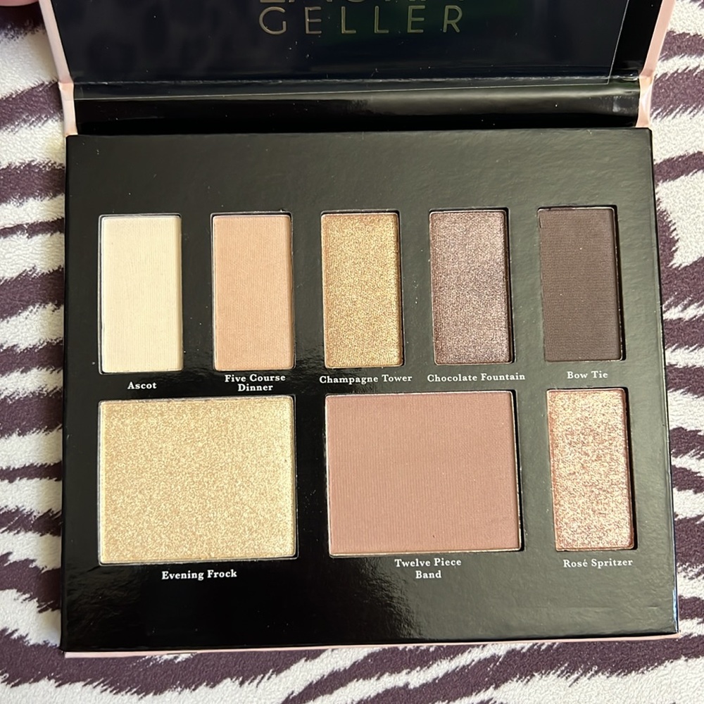 Laura Gellar Collection - Picture 11 of 13